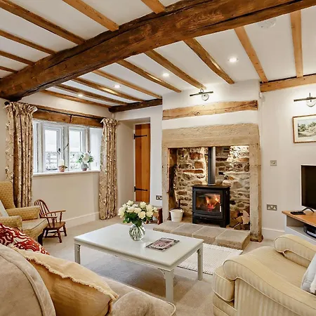 2 Bed In Skipton 91296 Bolton Bridge