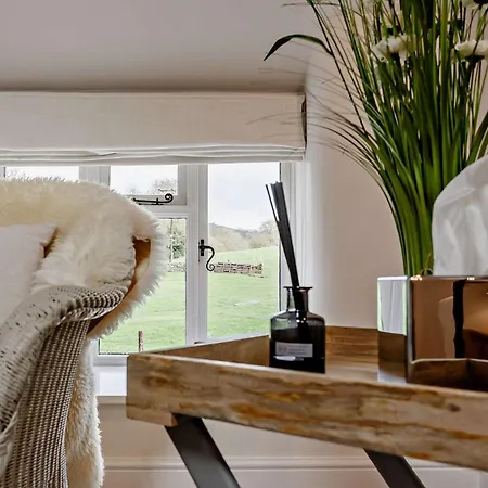 2 Bed In Skipton 91296 Holiday home